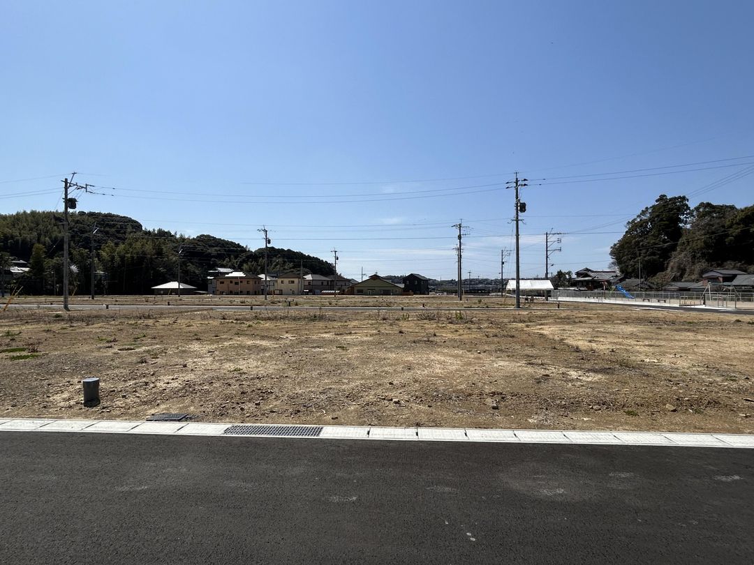 Land for Sale in Sasebo, Nagasaki - 174.07 sqm Plot - Thumbnail 2