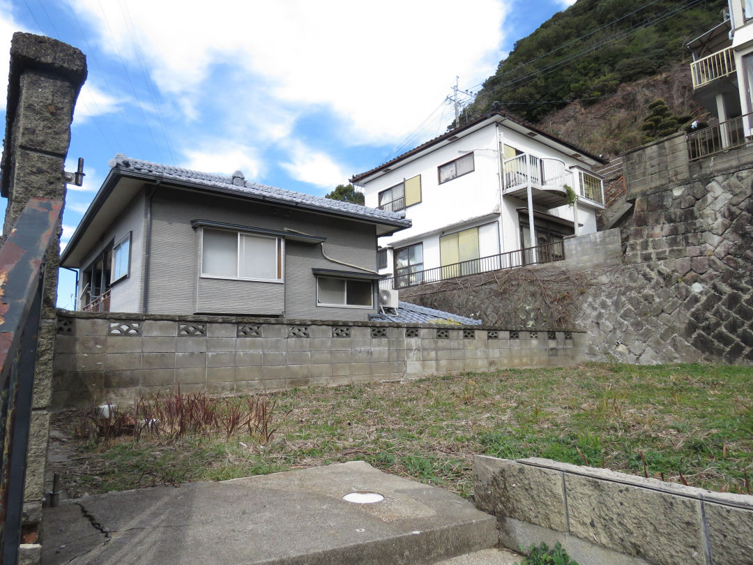 Land for sale in Nagasaki City with parking space - Thumbnail 2