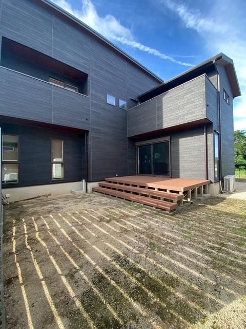 4LDK Used House in Sasebo, Nagasaki - 135.38m² with Large Garden - Thumbnail 3