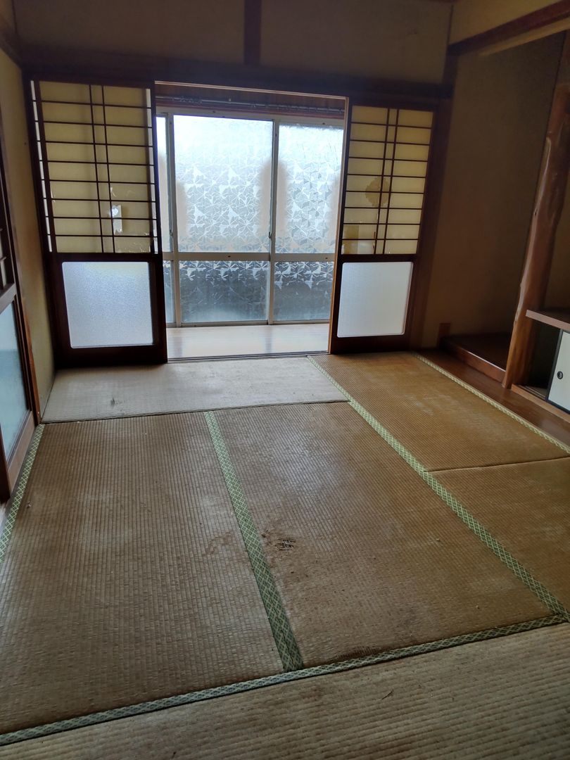 Used 3DK Single-Story House in Sasebo, Nagasaki - Thumbnail 4
