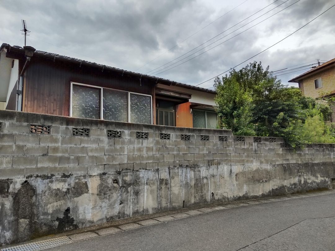 Used 3DK Single-Story House in Sasebo, Nagasaki - Thumbnail 2