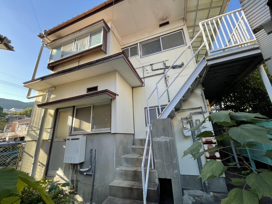 Two-Storey Wooden Apartment Building for Sale in Sasebo, Nagasaki - Thumbnail 2