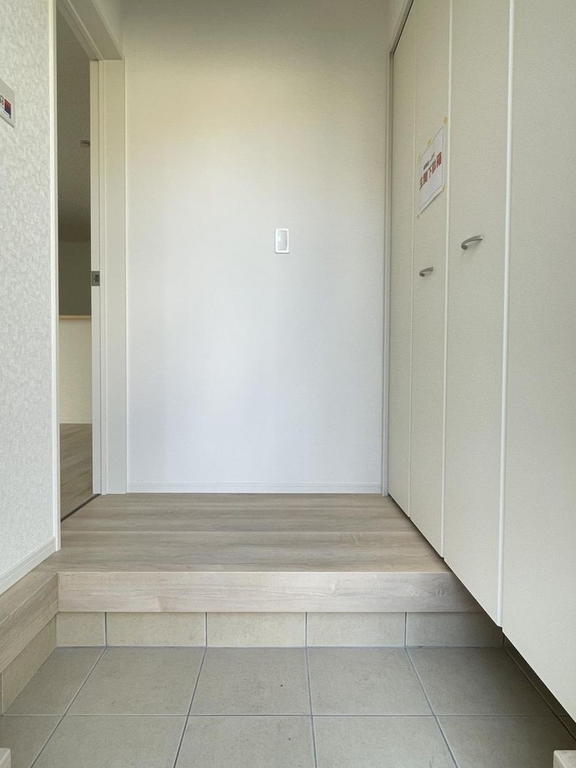 New 4LDK House in Omura, Nagasaki - Family Home Near Schools - Thumbnail 2