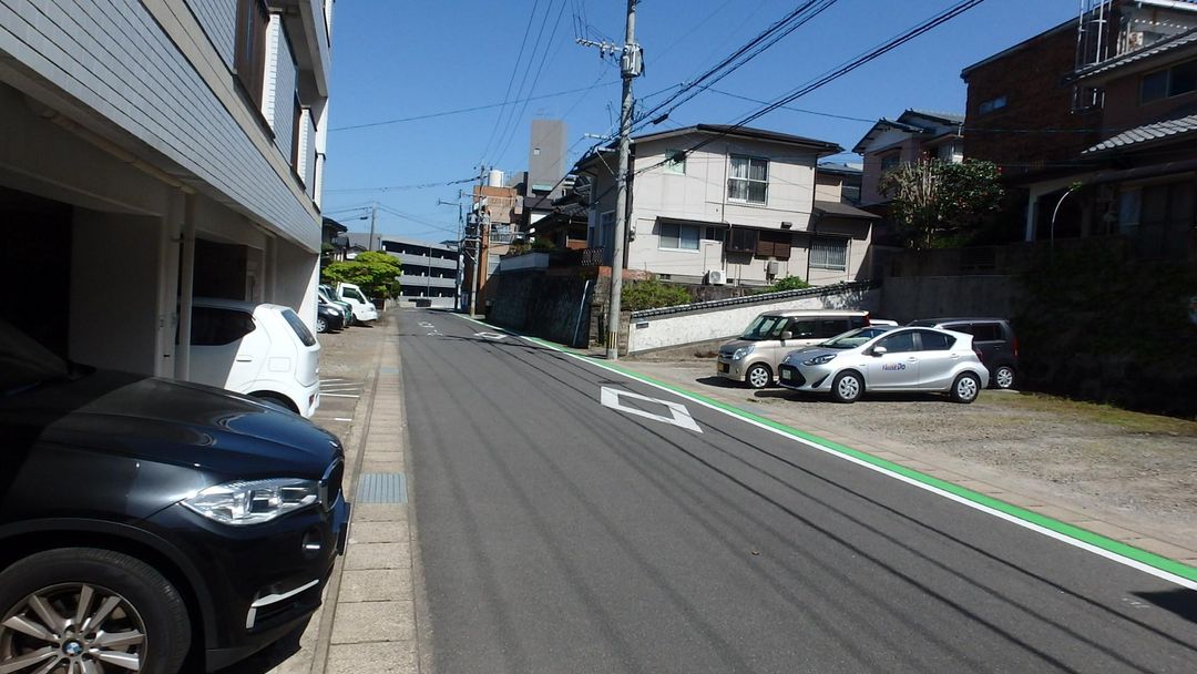 Kominka-Style House with Parking Income in Nagasaki - Thumbnail 2