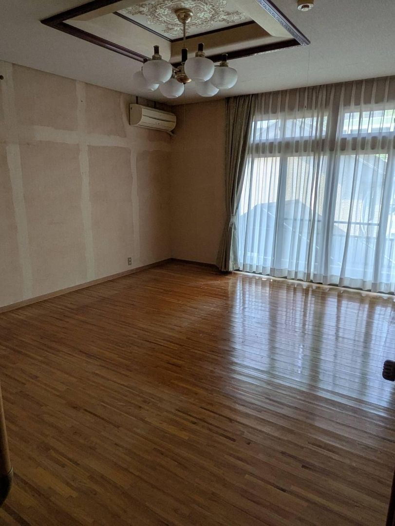 Spacious 6DK House in Nagasaki's Nameishi District - Thumbnail 4