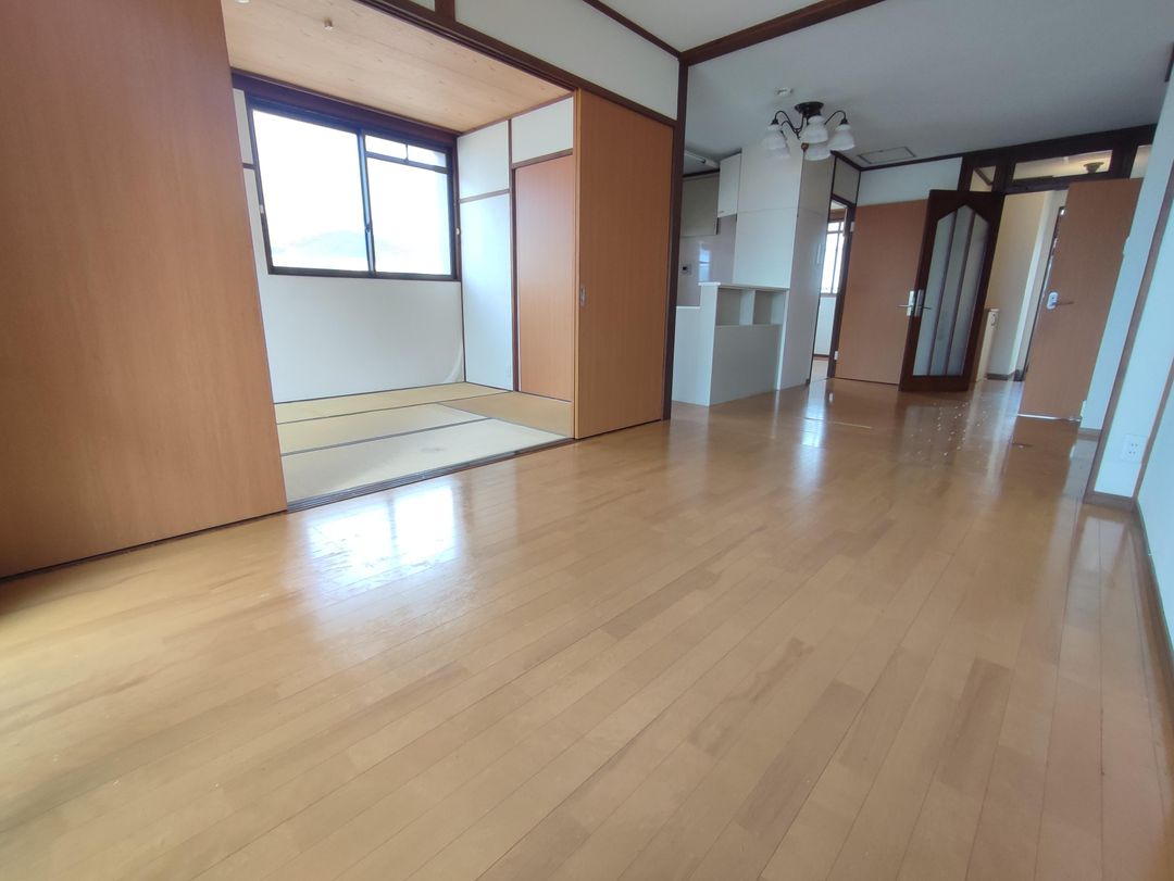 3LDK Apartment in Nagasaki with Tram Access - Thumbnail 4