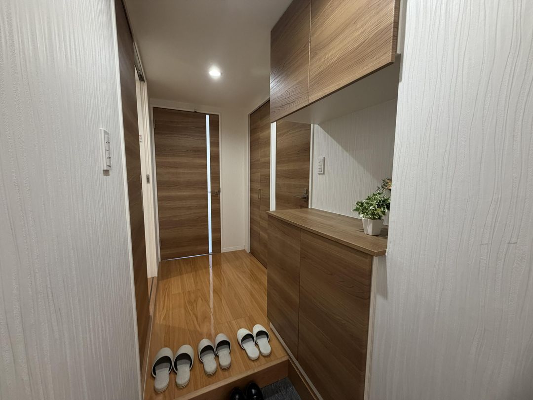1LDK Renovated Apartment in Nagasaki City | 50.75 sqm - Thumbnail 2