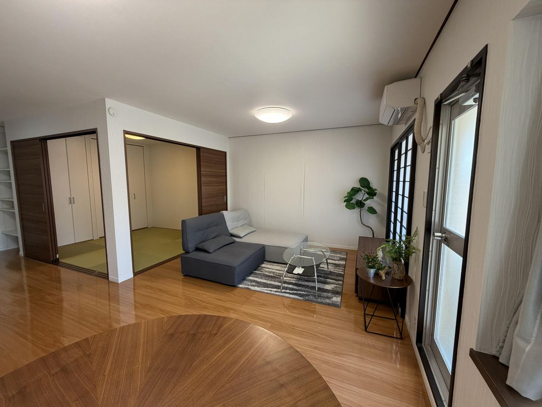 1LDK Renovated Apartment in Nagasaki City | 50.75 sqm - Thumbnail 4