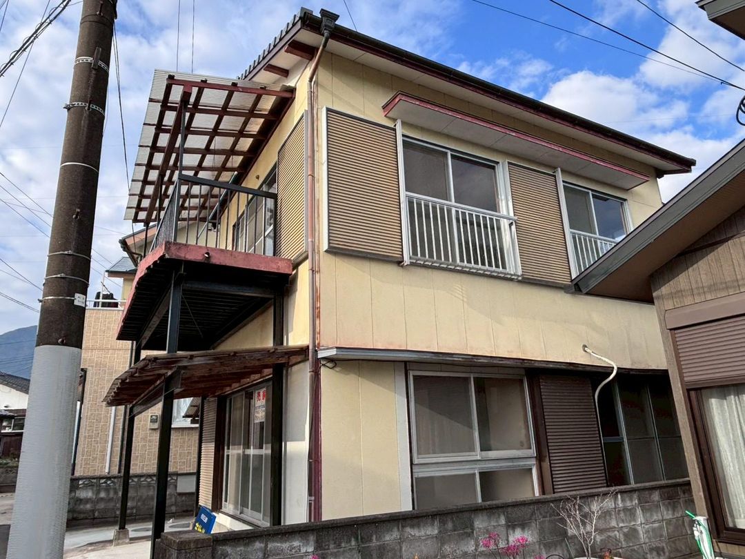 5K House for Sale in Shimabara with Recent Renovations - Thumbnail 2