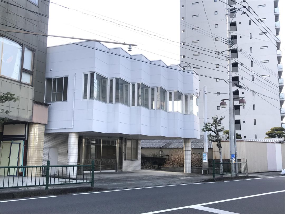Commercial Building with Parking in Central Isahaya, Nagasaki - Thumbnail 4