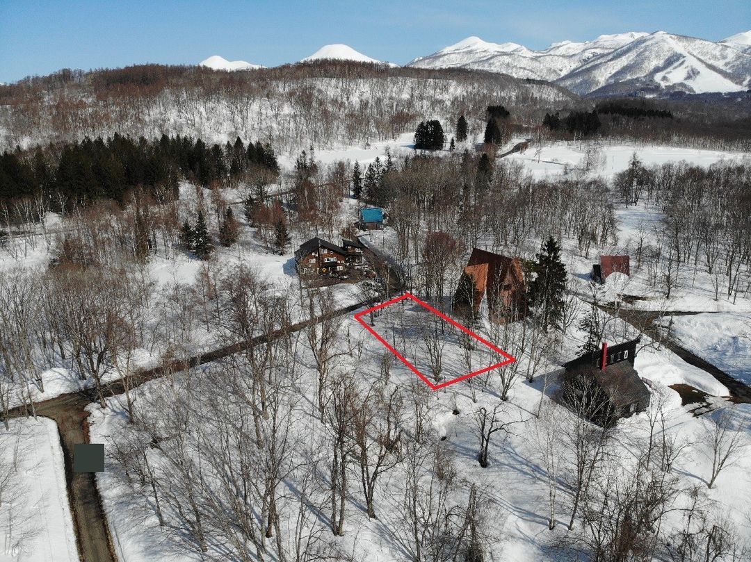 Land for Sale in Niseko's Rankoshi - HighGrade Villa Yuri 140 - Thumbnail 3