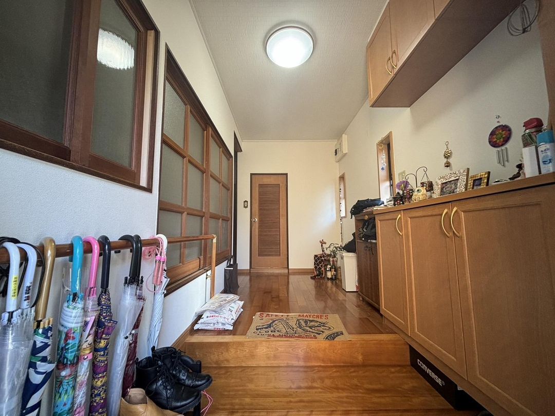 Traditional 5DK House in Quiet Nagasaki Neighborhood - Thumbnail 4