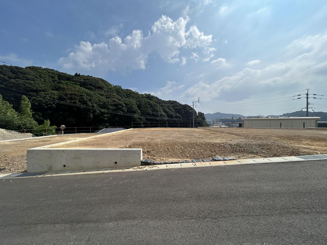 Land for Sale in Sasebo, Nagasaki - 171.76 sqm Plot - Thumbnail 4