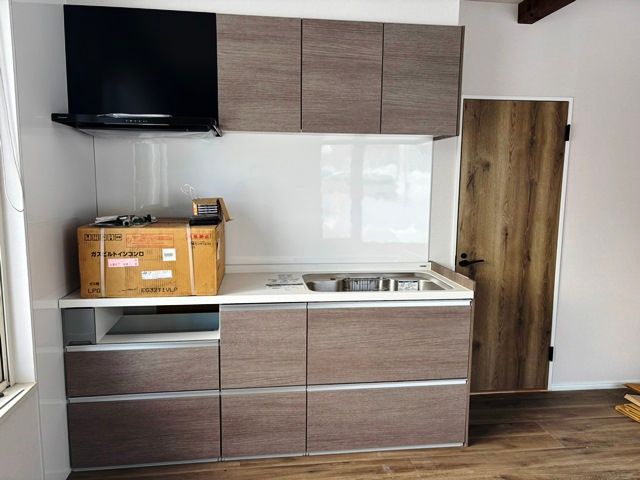 Renovated 2LDK Wooden House in Niseko with Management Association - Thumbnail 4