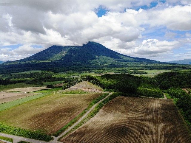 Makkari Hill Top Land for Sale - 9,650 sqm Panoramic Plot - Thumbnail 2