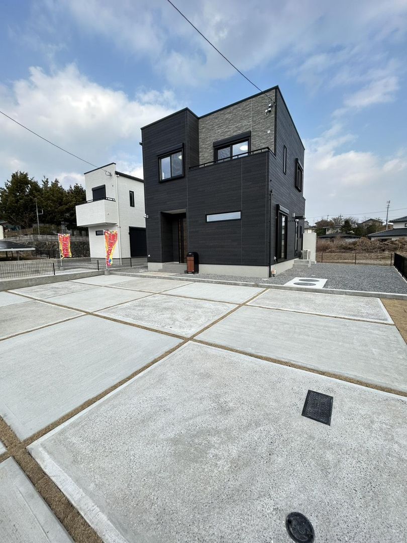 Newly Built 4LDK House in Isahaya, Nagasaki - 96.05m² - Thumbnail 2