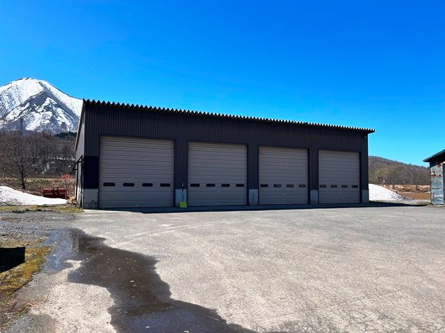 Large Land with House and Garages for Sale in Kembuchi, Hokkaido - Thumbnail 3