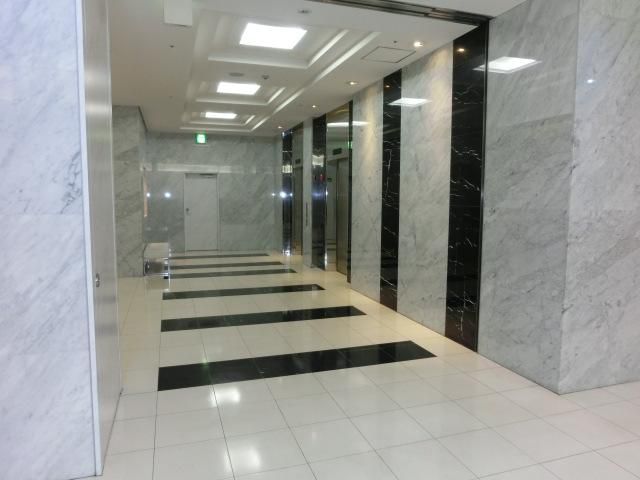 3LDK Apartment in Nagasaki Tower Court with City Views - Image 1