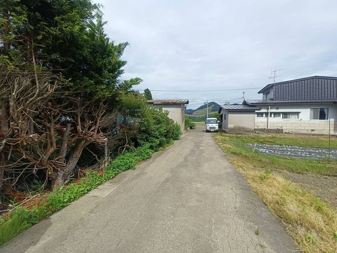 Spacious 4LDK Wooden House in Odate - Thumbnail 2