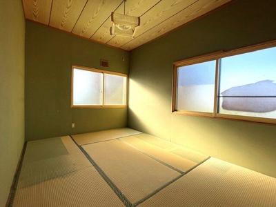 Renovated 4LDK House in Odate City with Snow Melting Parking — Image 2, Odate, Akita