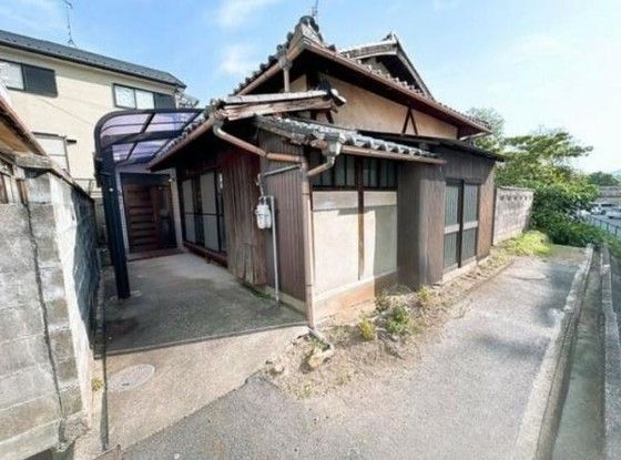 4SLDK Detached House in Otsu, Shiga – 84.53 sqm, 183.08 sqm Land - Thumbnail 3
