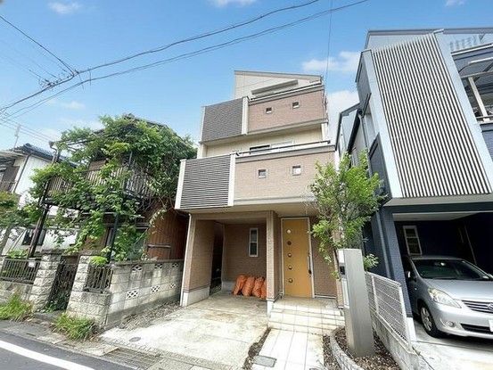 4LDK Detached House in Kawaguchi, Saitama - 96.12 sqm - Thumbnail 3