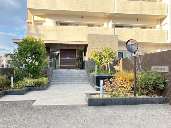 3SLDK Apartment for Sale in Tokushima City, 86.83 sqm - Thumbnail 2