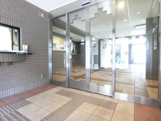 Renovated 3LDK Apartment in Kyoto Ukyo Ward for Sale - Thumbnail 2