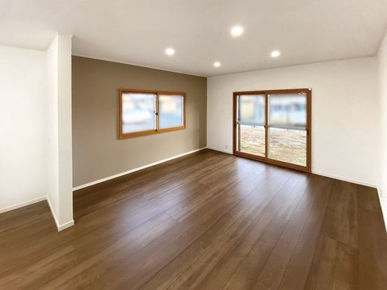 Renovated 4LDK Detached House Near Niwasaka Station, Fukushima - Thumbnail 3