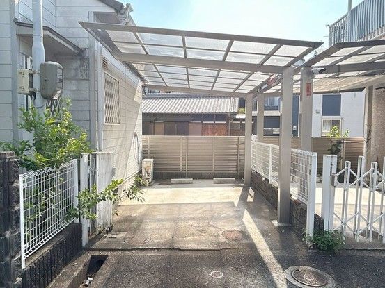 Renovated 3SLDK House in Hirakata, Osaka – 87 sqm - Thumbnail 3