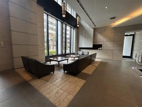 3LDK Apartment for Sale in Kobe Harbor Tower, Chuo-ku - Thumbnail 4