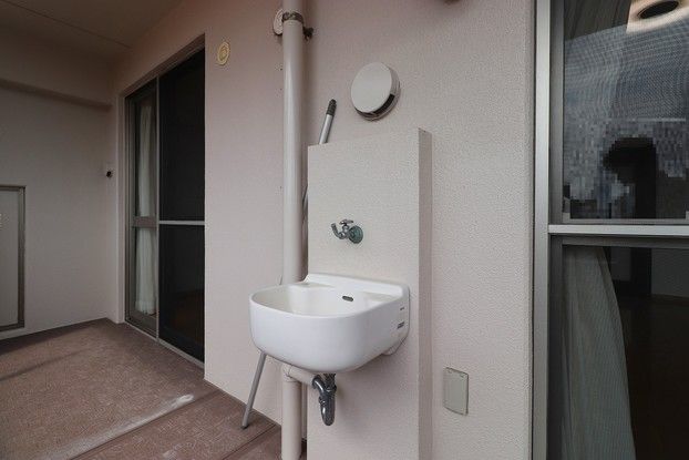 2LDK Apartment for Sale in Naha, Okinawa - 84.3 sqm - Thumbnail 2