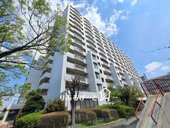 Morinomiya Park Side Co-op 4LDK Apartment for Sale in Osaka - Thumbnail 4