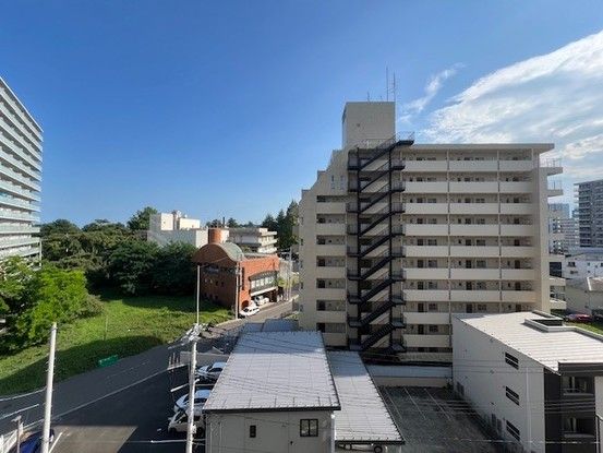 3LDK Apartment for Sale in Sendai, Miyagi - Renovated 2018 - Thumbnail 2