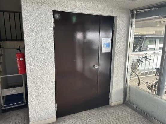 Renovated 2LDK Apartment in Hiroshima City, 64.91 sqm - Thumbnail 4