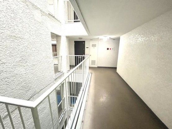 Renovated 2LDK Apartment in Hiroshima City, 64.91 sqm - Thumbnail 2
