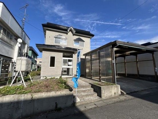 Renovated 4LDK House in Aomori City with 3 Parking Spaces