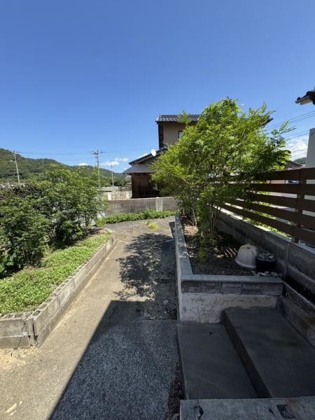 Renovated 4DK Detached House in Oda City, Shimane - 115.95m² - Thumbnail 2