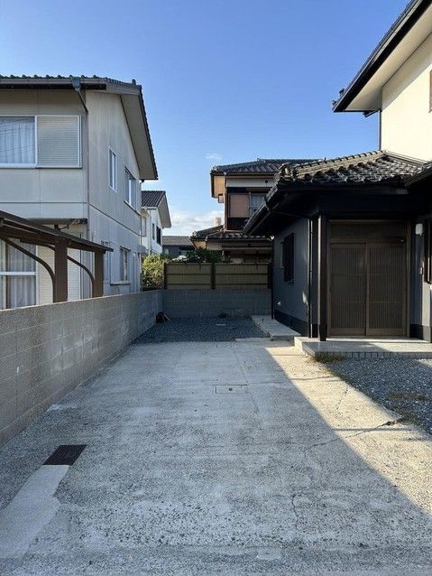 Renovated 3LDK House in Yamaguchi City for Sale - Thumbnail 2