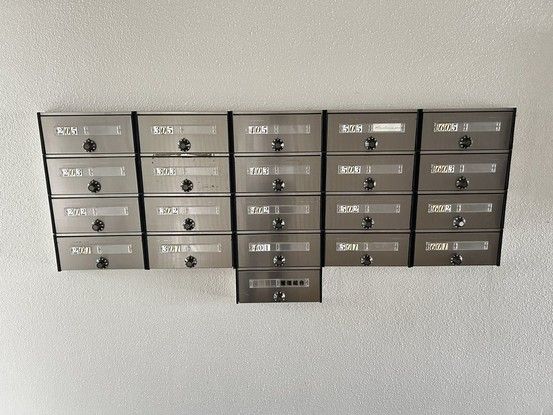 Renovated 3LDK Apartment Near Tokuriki Danchi-mae Station - Thumbnail 4