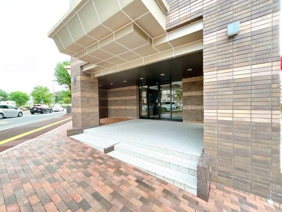 Renovated 3LDK Apartment for Sale in Nagasaki City - Thumbnail 2