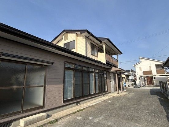Renovated 5SLDK House in Oshu City, Iwate Prefecture - Thumbnail 2