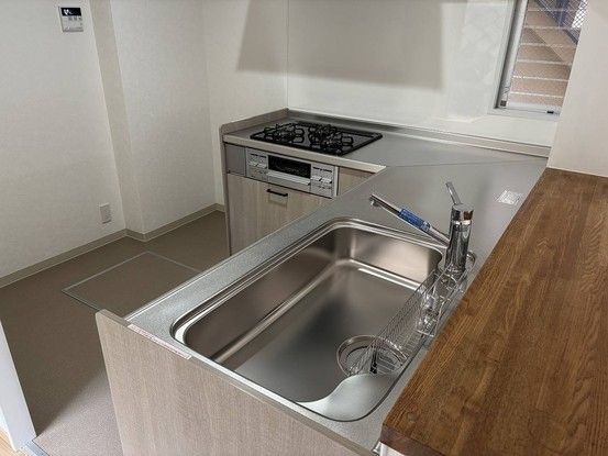 3LDK Apartment for Sale in Nara City – 77.68m² Near Takanohara Station - Thumbnail 3