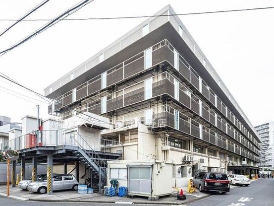Renovated 2LDK Apartment near Nakano Station, Tokyo - Thumbnail 2