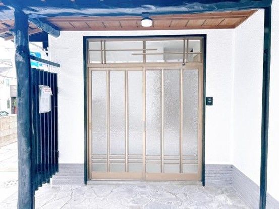 Renovated 4LDK House in Kagoshima's Tamarizato Danchi - Thumbnail 2