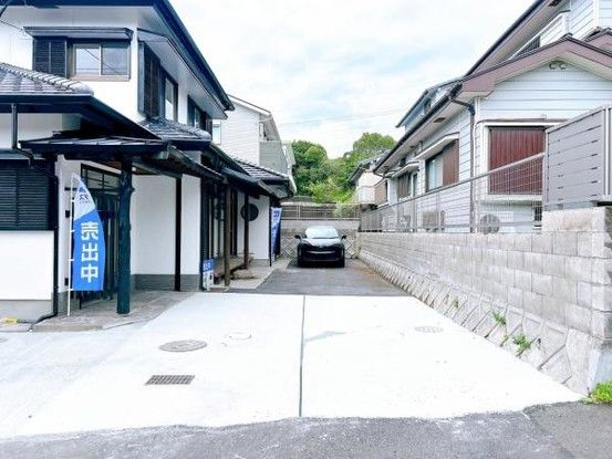 Renovated 4LDK House in Kagoshima's Tamarizato Danchi - Thumbnail 3