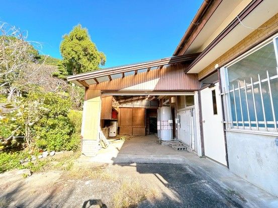 Renovated 4SLDK House in Sasebo Near Takaiwa Station - Thumbnail 4