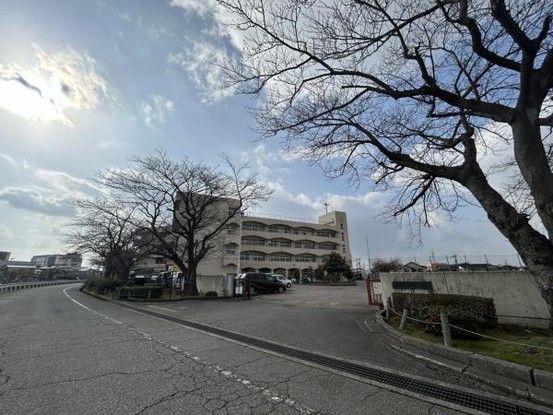 Renovated 4LDK Apartment for Sale in Kanazawa, Ishikawa - Thumbnail 4