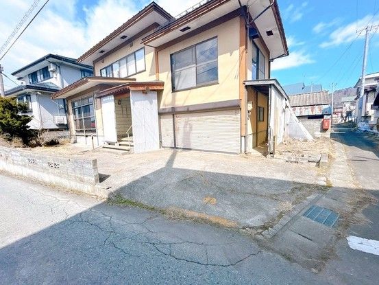 Renovated 5LDK House in Murayama, Yamagata - 179.69 sqm - Thumbnail 3