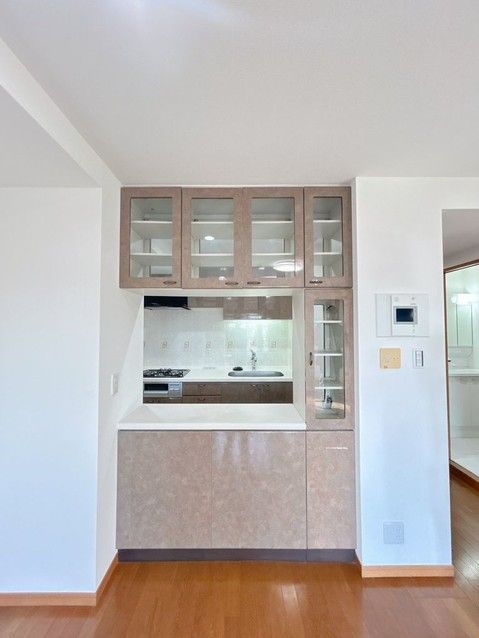 Renovated 3LDK Apartment for Sale in Chiba City, Wakaba Ward - Thumbnail 4